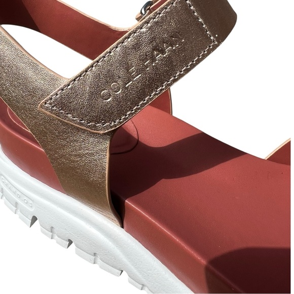Cole Haan Women's ZERØGRAND Sandal in Gold and White NIB 7.5 - Picture 5 of 8